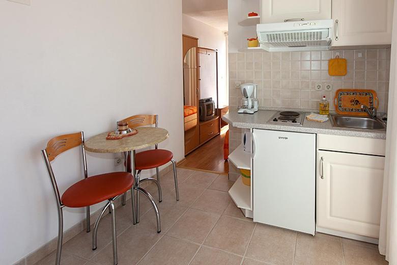 Apartments Milana 2 Tučepi Buitenkant foto